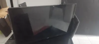 Tv Samsung 55 e 32 polegadas com tela quebrada