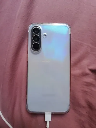 Smartphone Samsung com capinha